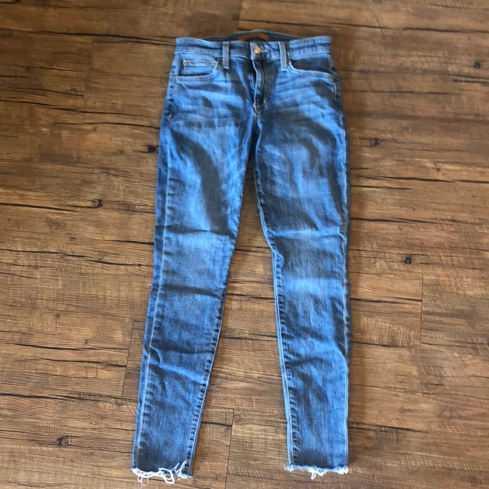 Joe’s jeans mid rise skinny. Light denim, size 26
